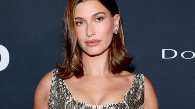 היילי ביבר (צילום: Amy Sussman/Getty Images)