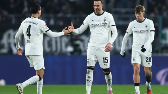 ניצחון קל לגלדבאך. האריס טבאקוביץ' (צילום: GettyImages, Lars Baron)