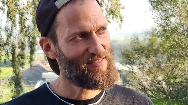 הגיע לכבד. דורון שפר (צילום: שלומי גבאי)