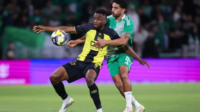 ג'ונבוסקו קאלו לפני קני סייף (צילום: מאור אלקסלסי)