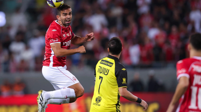 מיגל ויטור שחקן הפועל באר שבע, גמר גביע המדינה 2025 (צילום: מאור אלקסלסי)