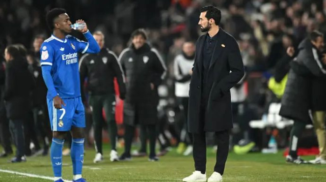 ערב אומלל. ויניסיוס וארבלואה (צילום: GettyImages, Diego Souto)