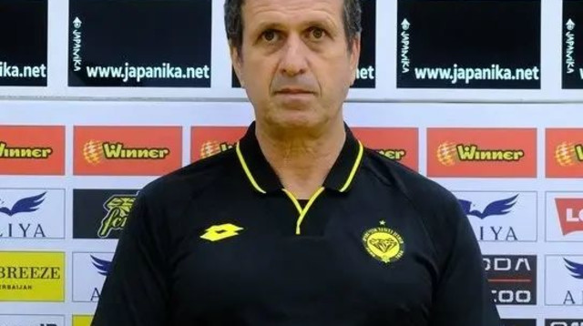 רוני לוי, מאמן מכבי נתניה (צילום: אתר רשמי, מכבי נתניה)