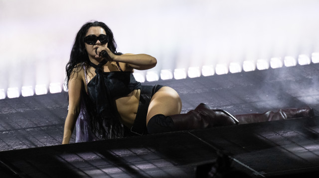 Charli XCX (צילום:  Harry Durrant/Getty Images)