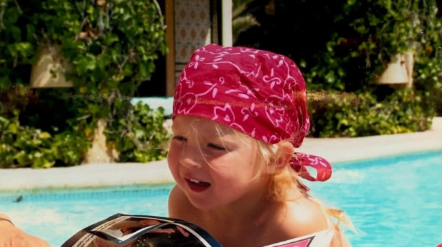 לילה מוס כשהייתה קטנה (צילום: אינסטגרם)