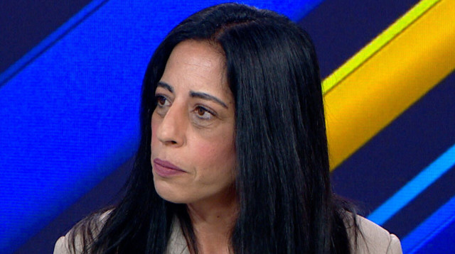 עינב צנגאוקר אצל אופירה אסייג (צילום: קשת 12)