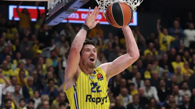 מחצית ראשונה מצוינת. ליף (צילום: דני מרון)