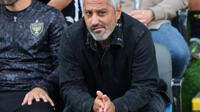 מאמן בית"ר ירושלים, ברק יצחקי (צילום: אודי ציטיאט)