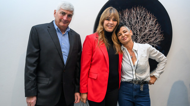 טל שוחט, ציפי ויגאל לנדאו (צילום: יובל יוסף)