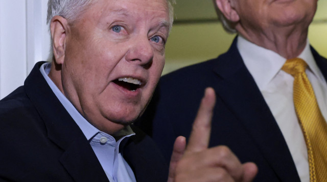 לינדזי גרהאם לצידו של טראמפ (צילום: רויטרס)