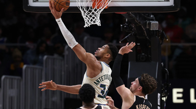 יאניס אנטטוקמפו, מילווקי באקס (צילום: GettyImages, Kevin C. Cox)