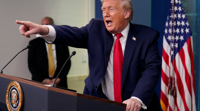 דונלד טראמפ במהלך מסיבת העיתונאים  (צילום: רויטרס)