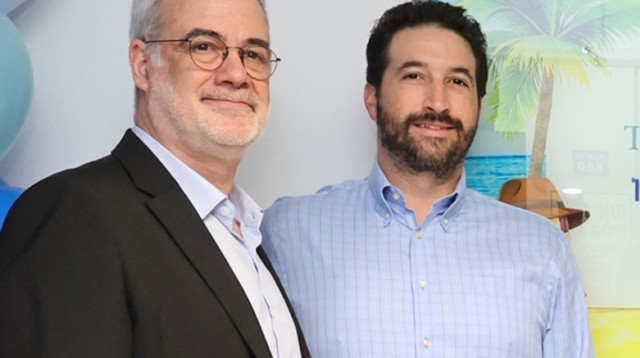 דיויד אריסון ואלי שפרכר (צילום: מירי גטניו, דוברות איכילוב)