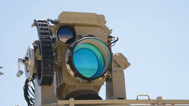 מערכת "אור איתן" ליירוט בלייזר (צילום: דוברות משרד הביטחון)