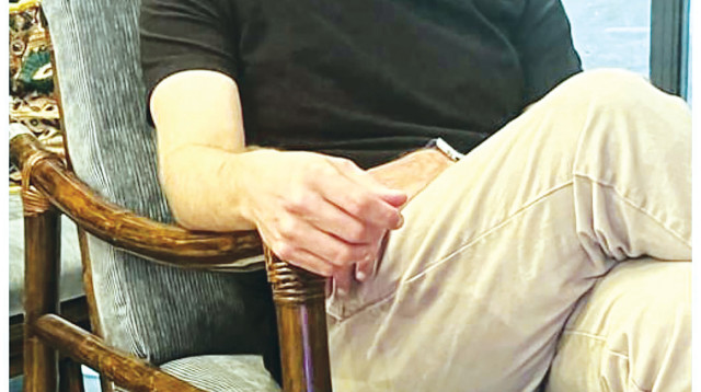 ליאור דיין בטינדר  (צילום: צילום פרטי)