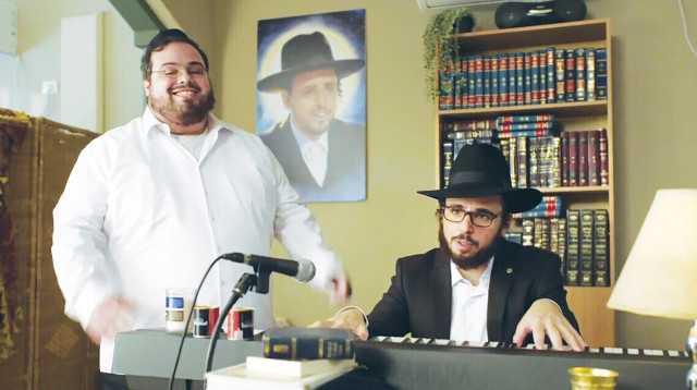 אוראל צברי ארץ נהדרת (צילום: קשת 12)