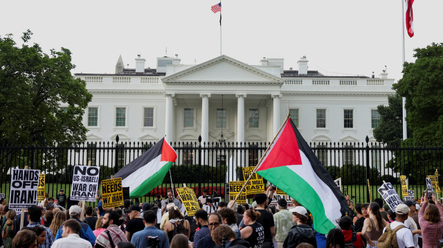 מחאות מול הבית הלבן בעד הפלסטינים (צילום: רויטרס)