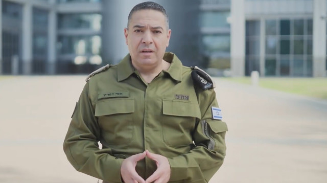 אפי דפרין (צילום: צילום מסך רשת X)