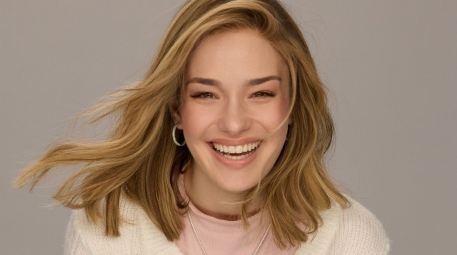 אמונה זינגבוים בקמפיין לפנדורה (צילום: שי פרנקו)