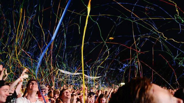 המדריך למסיבות פורים 2026 והסוד לרכישת כרטיסים מוזלים (צילום: FREEPIK)