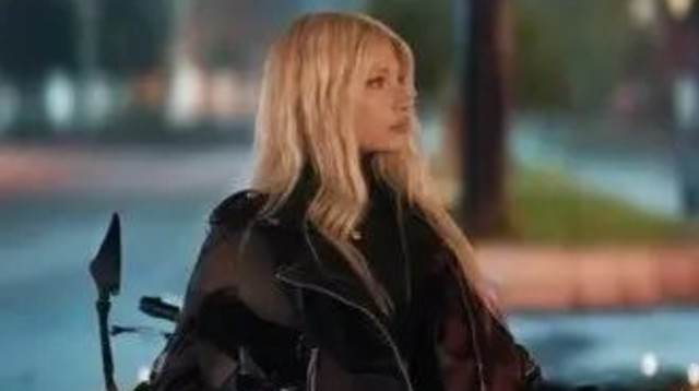 דיאנה בהאדר, אוכבת אופנועים איראנית שנרצחה בידי כוחות הדיכוי של המשטר באיראן (צילום: צילום מסך, .)