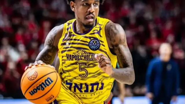 ערב חיובי שלו נגמר בתבוסה מוחצת. מנפורד (צילום: פיב"א)