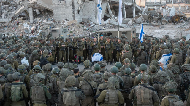 הרמטכ"ל, רא"ל אייל זמיר במקום הימצאו של רן גואילי ז"ל ברצועת עזה (צילום: דובר צהל)