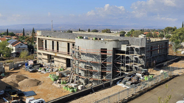 הבניין בו יוקם מרכז הפטריות הלאומי בקצרין (צילום: ללא קרדיט)