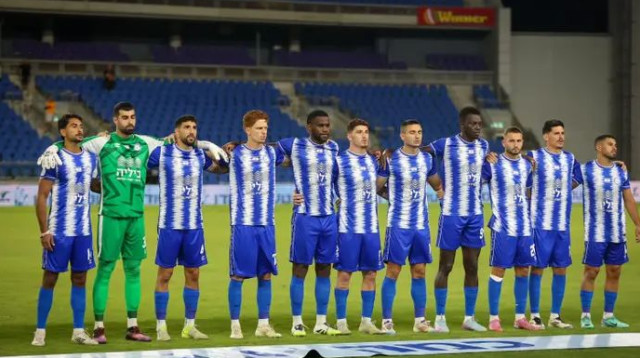 שחקני מ.ס. קרית ים. למצולמים אין קשר לכתבה (צילום: קובי אליהו)