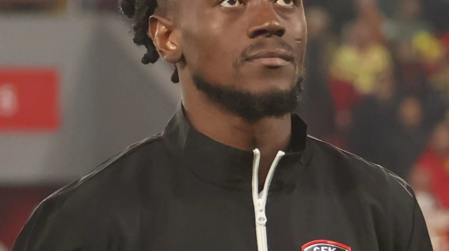 עמנואל בואטנג במדי גזיאנטפ (צילום: GettyImages, Seskim Photo/MB Media)