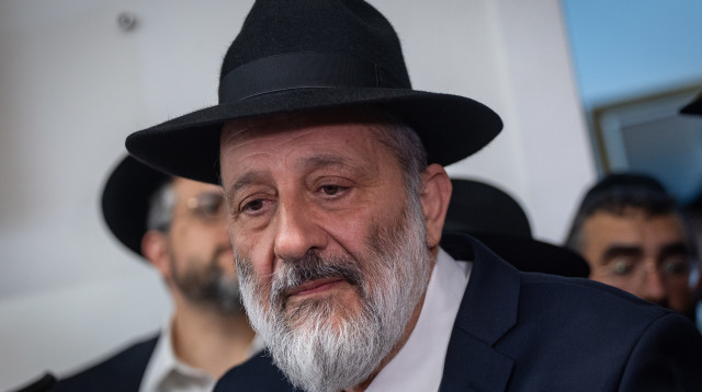 אריה דרעי, יולי 2025 (צילום: יונתן זינדל, פלאש 90)