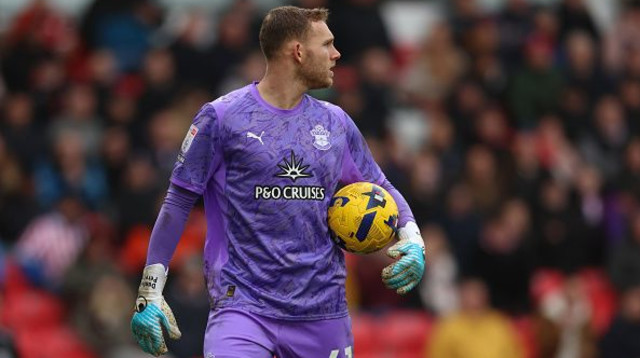 דניאל פרץ שוער סאות'המפטון (צילום: Nathan Stirk)