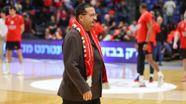 עופר ינאי בעלים הפועל תל אביב (צילום: לירון מולדובן)