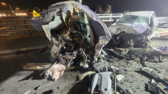 תאונת דרכים (צילום: כיבוי והצלה לישראל, מחוז חוף)