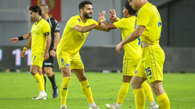 עלי כיאל שחקן מכבי הרצליה (צילום: קובי אליהו)