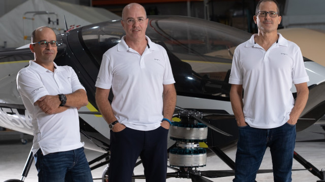 מייסדי מייסדי AIR. מימין נתנאל גולדברג, רני פלאוט וחן רוזן (צילום: באדיבות חברת AIR)