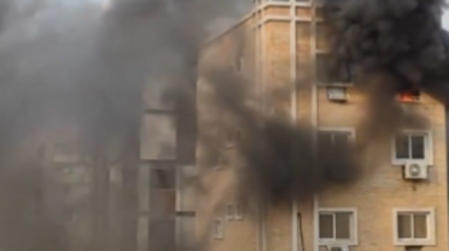 שרפה בבנדר עבאס (צילום: צילום מסך)