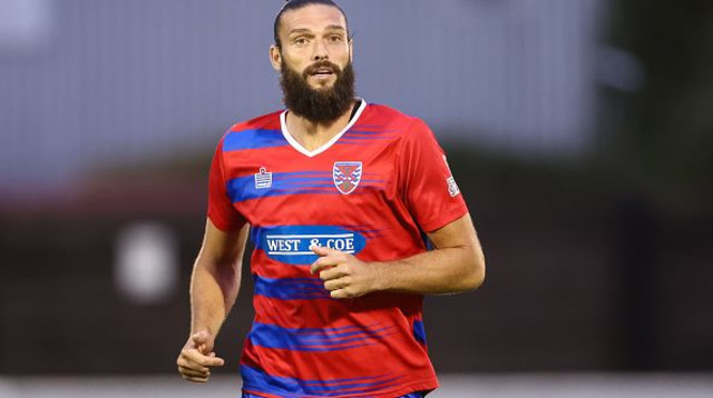 אנדי קארול (צילום: Jacques Feeney/Offside)