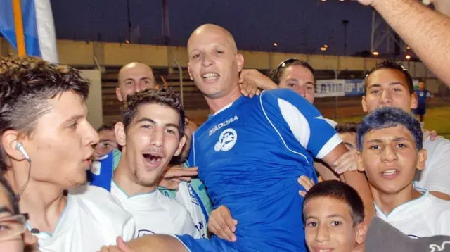 שחקן מכבי קביליו יפו אביבי זוהר (צילום: ברני ארדוב)