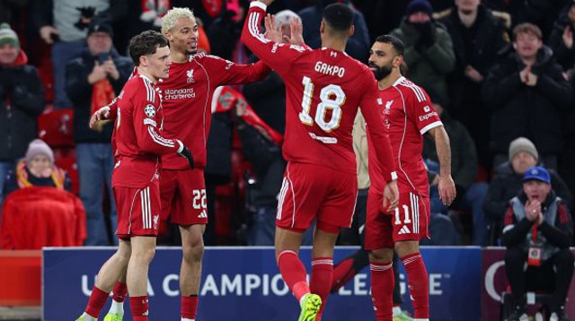 שחקני ליברפול חוגגים (צילום: GettyImages)