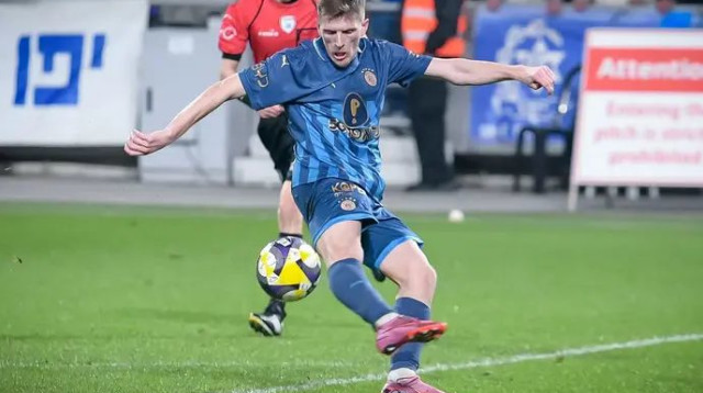 משחק שני, שער ראשון. אמיר סהיטי (צילום: אריאל שלום)