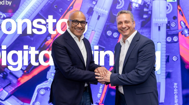 נועם זילברשטיין, מנכ״ל HP Indigo, ופאראג’ פאטל, President of Shared Services ב-ePac (צילום: אלירן אביטל)