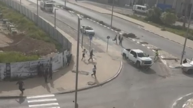 קטטה באופקים (צילום: צילום מסך רשתות חברתיות לפי חוק 27א לזכויות יוצרים)