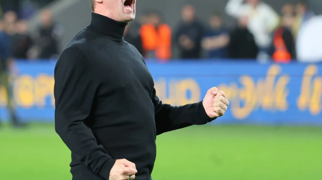 רוני דיילה מאמן מכבי תל אביב (צילום: אודי ציטיאט)