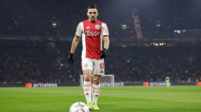 אוסקר גלוך (צילום: Jeroen van den Berg/Soccrates/Getty Images)