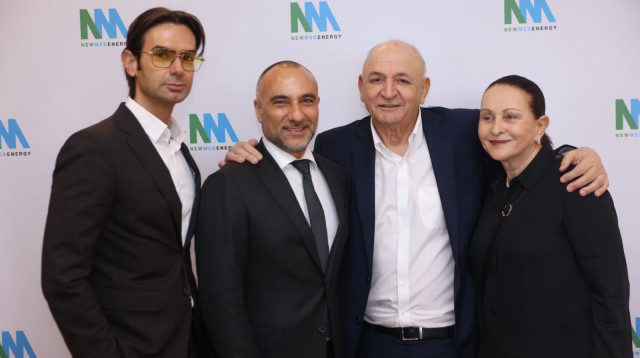 חיה ויצחק תשובה, יוסי אבו ועידן וולס (צילום: מיכה בירקמן)