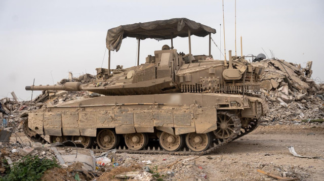 פעילות כוחות חטיבה 7 לטיהור מזרח רפיח במרחב הקו הצהוב (צילום: דובר צה"ל)