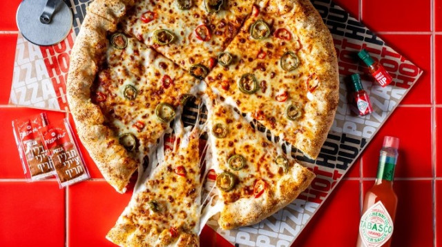 פיצה האט וטבסקו מציגים שיתוף פעולה חדש (צילום: בר חיים סוכנות קרלה)
