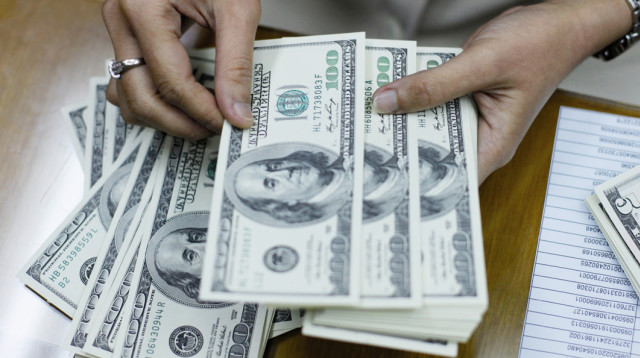 דולרים (צילום: רויטרס)