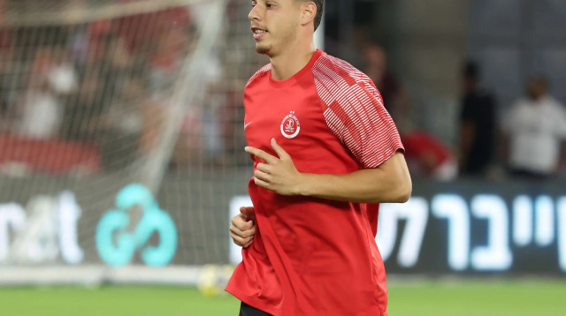 שחקן הפועל תל אביב סתיו טוריאל (צילום: דני מרון)